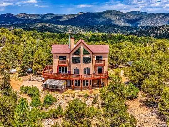 49 Acres of Land with Home for Sale in Cotopaxi, Colorado