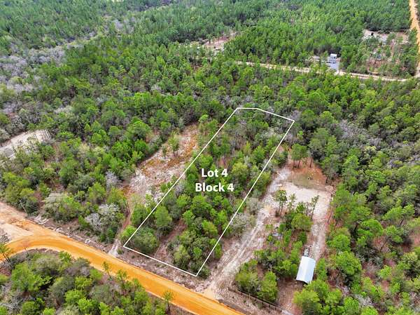 1 Acre of Residential Land for Sale in DeFuniak Springs, Florida