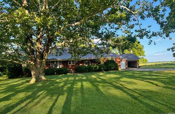 2.44 Acres of Land with Home for Sale in Forrest City, Arkansas