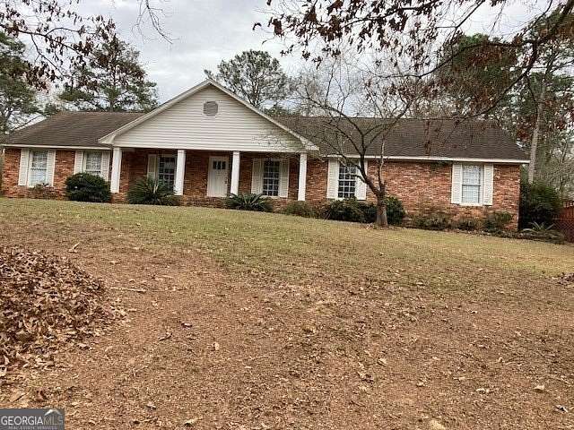 2.59 Acres of Land with Home for Sale in Dublin, Georgia