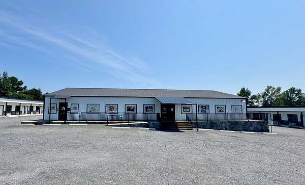 5 Acres of Commercial Land for Sale in Idabel, Oklahoma