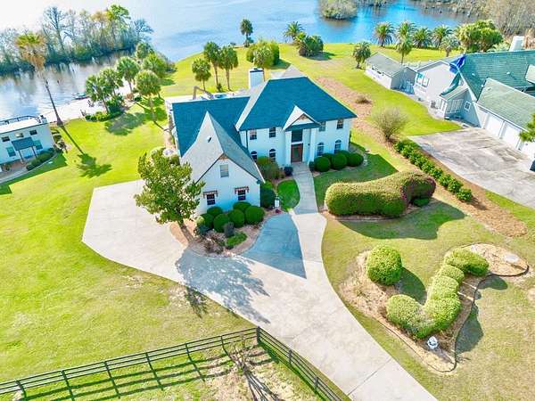 2 Acres of Land with Home for Sale in Douglas, Georgia