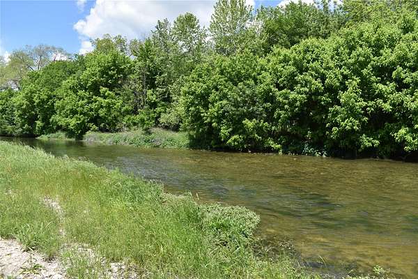 12.4 Acres of Land with Home for Sale in Hutto, Texas