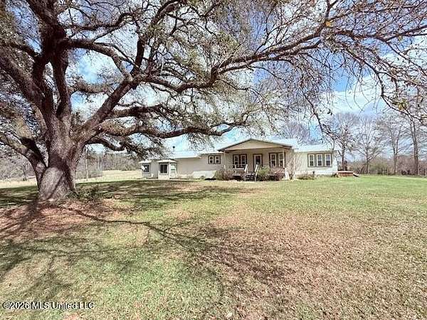 12 Acres of Land with Home for Sale in Tylertown, Mississippi
