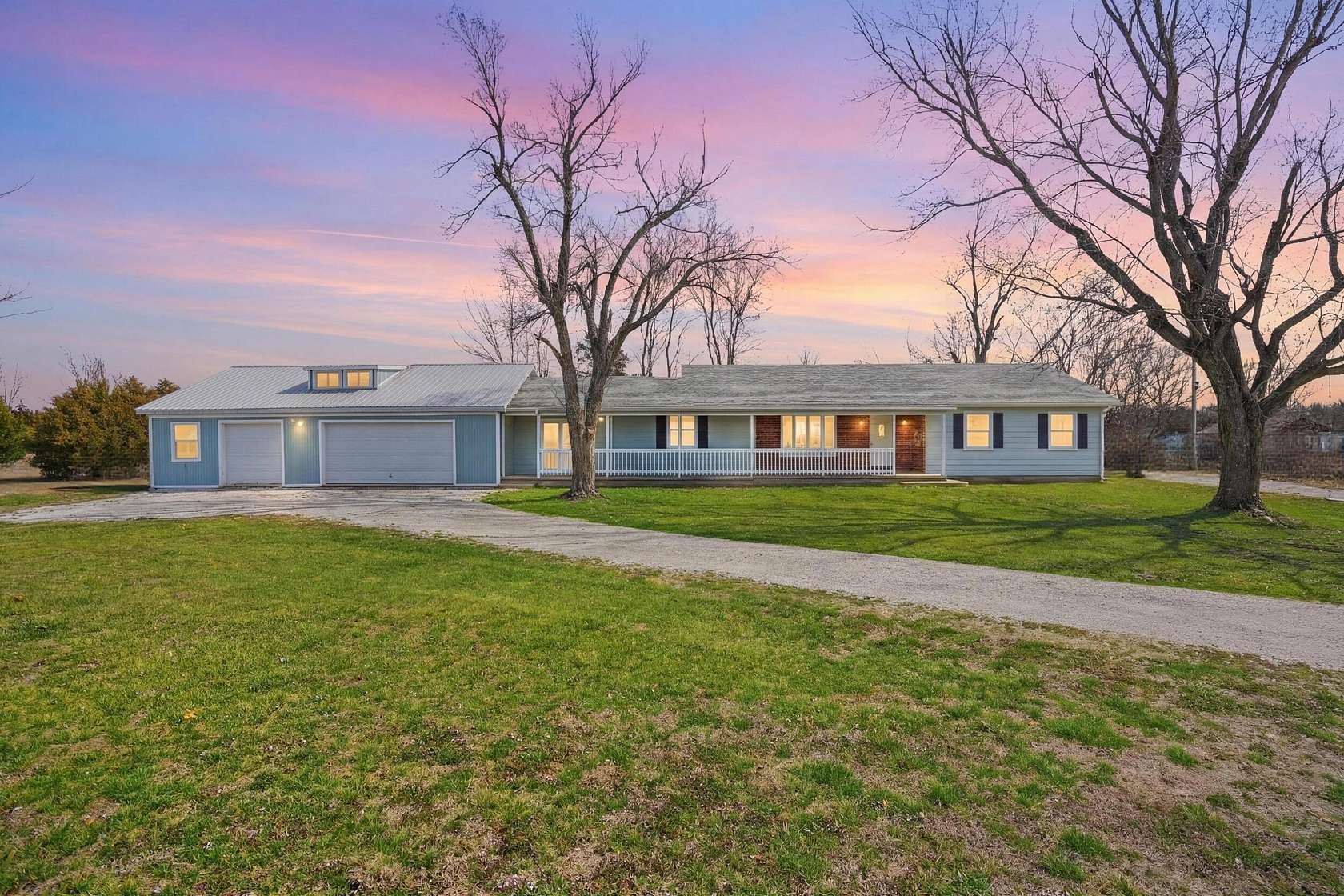 5 Acres of Land with Home for Sale in Bois D'Arc, Missouri