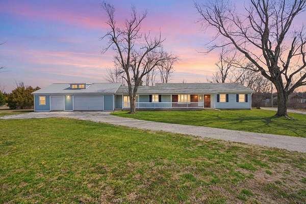 5 Acres of Land with Home for Sale in Bois D'Arc, Missouri