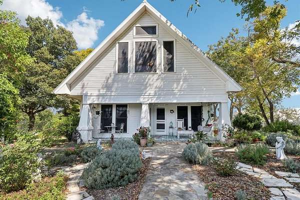 9.32 Acres of Land with Home for Sale in Aledo, Texas