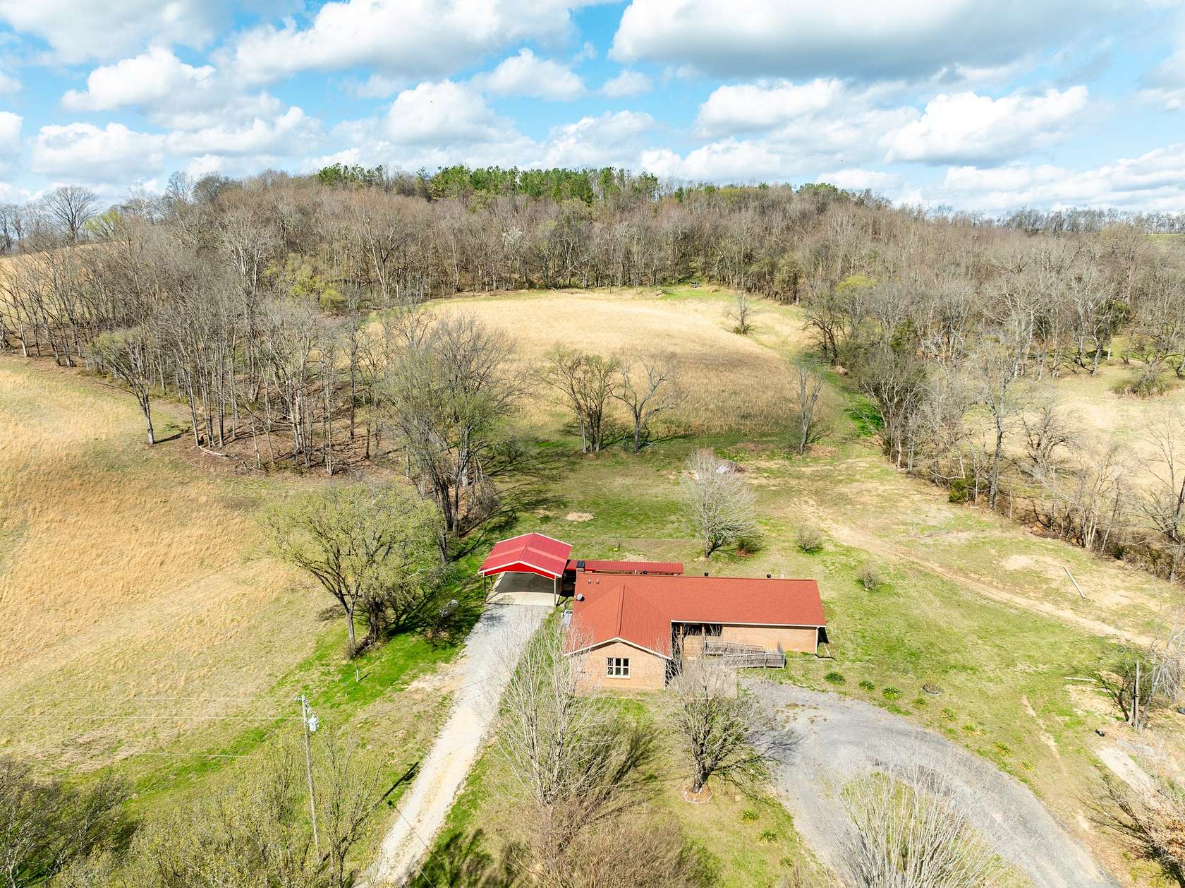 12.9 Acres of Land with Home for Sale in Hampshire, Tennessee