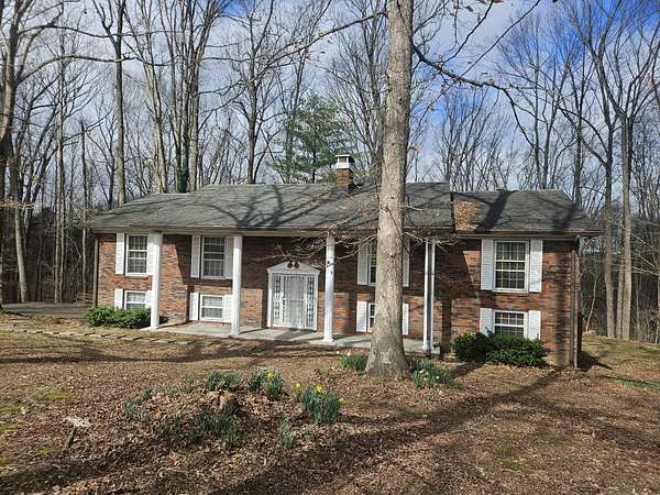 2 Acres of Land with Home for Sale in Lafayette, Tennessee