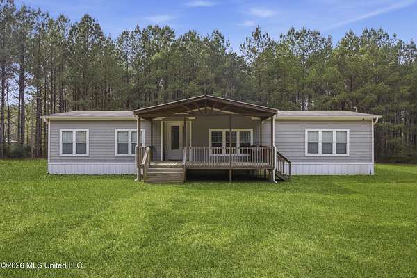 3.82 Acres of Land with Home for Sale in Summit, Mississippi