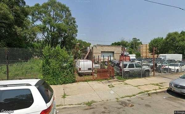 0.06 Acres of Mixed-Use Land for Sale in Chicago, Illinois