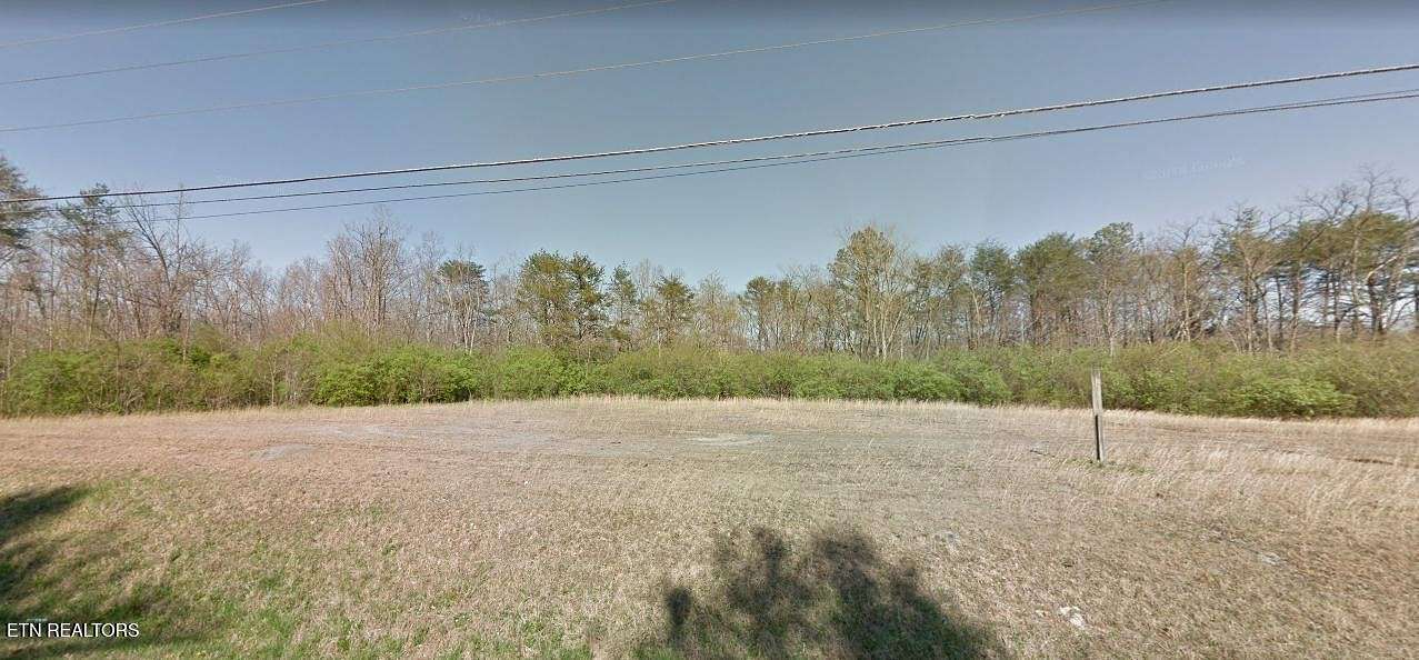 3 Acres of Mixed-Use Land for Sale in Crossville, Tennessee