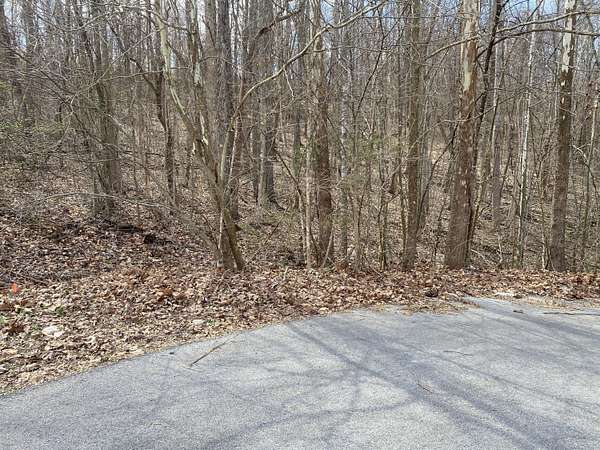 0.53 Acres of Residential Land for Sale in Mount Vernon, Kentucky