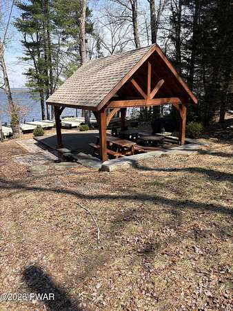 0.31 Acres of Residential Land for Sale in Tafton, Pennsylvania