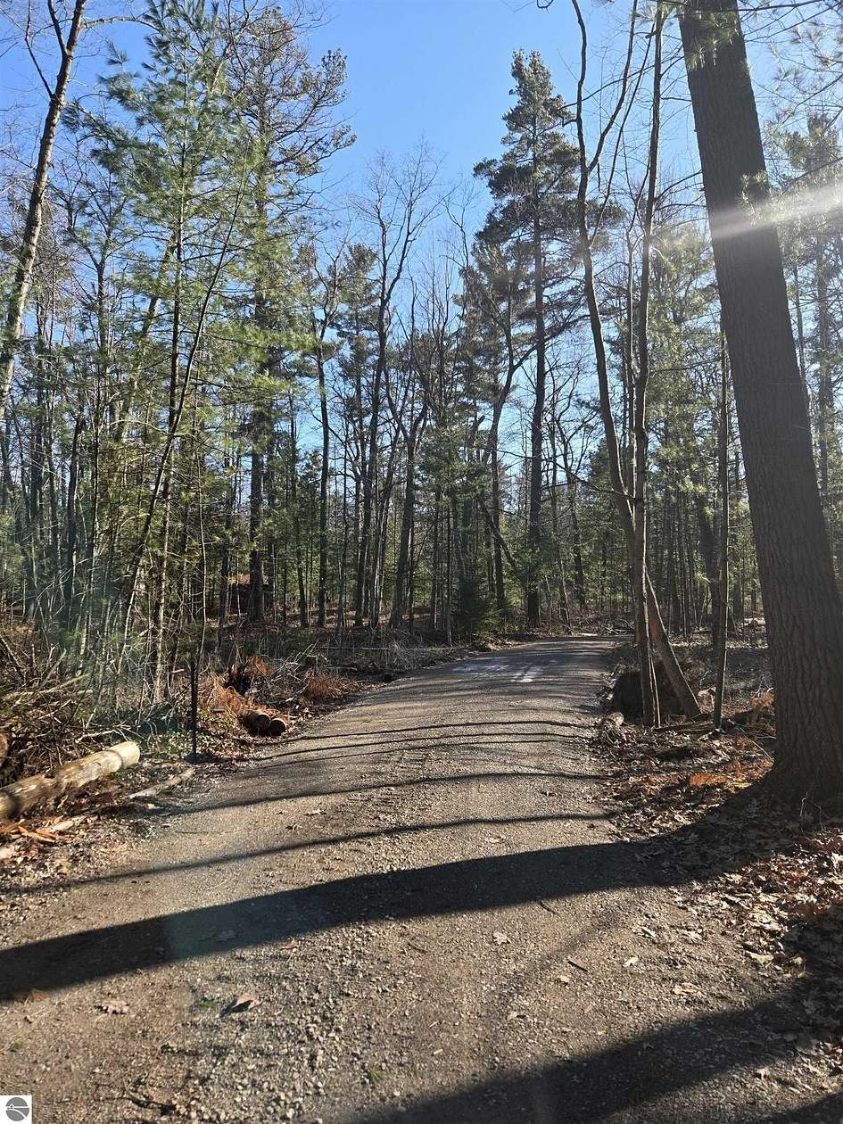 1.1 Acres of Residential Land for Sale in East Tawas, Michigan