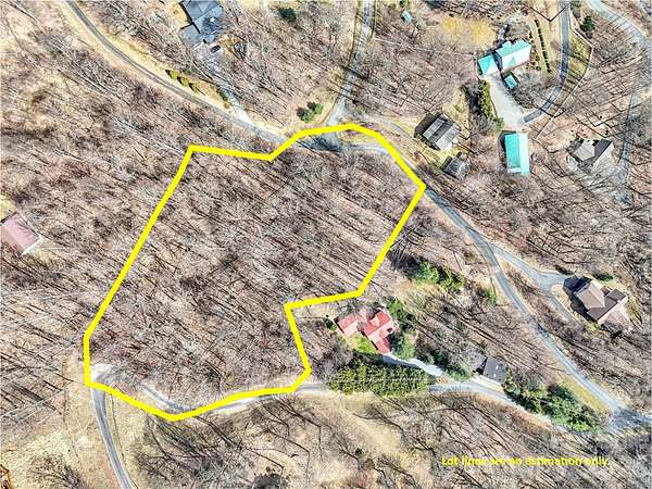2.2 Acres of Residential Land for Sale in Waynesville, North Carolina