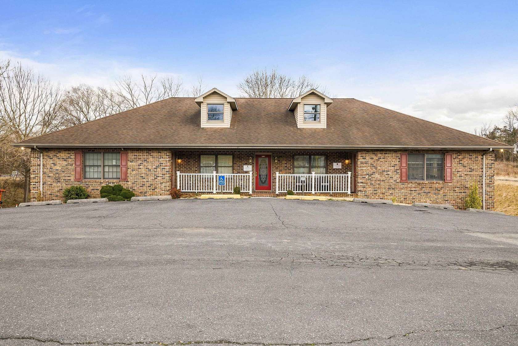 3 Acres of Improved Commercial Land for Sale in Verona, Virginia