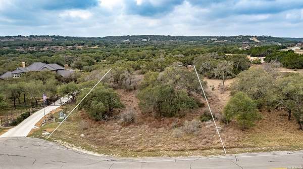 1.19 Acres of Residential Land for Sale in Canyon Lake, Texas