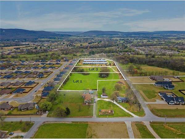 3.3 Acres of Land for Sale in Farmington, Arkansas