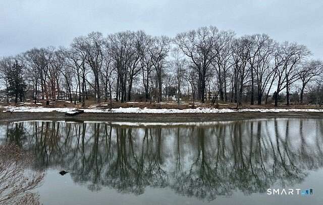 17 Acres of Land for Sale in Westport, Connecticut