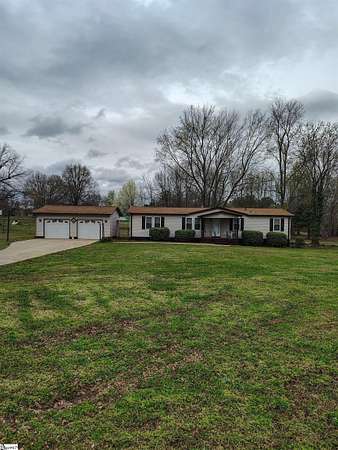 1.5 Acres of Land with Home for Sale in Inman, South Carolina