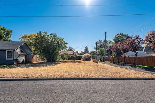 0.13 Acres of Residential Land for Sale in Spokane, Washington