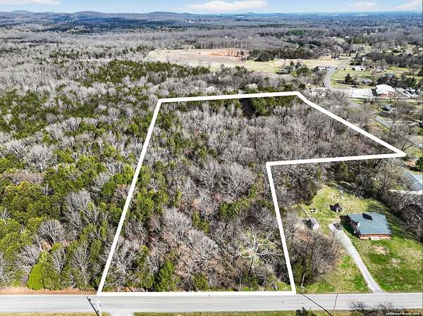 9.25 Acres of Mixed-Use Land for Sale in Arrington, Tennessee