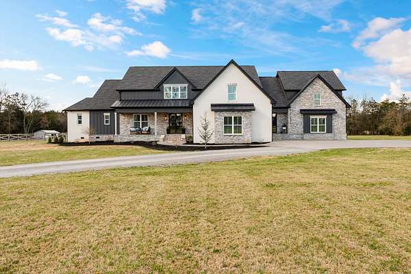 10.7 Acres of Land with Home for Sale in Bell Buckle, Tennessee