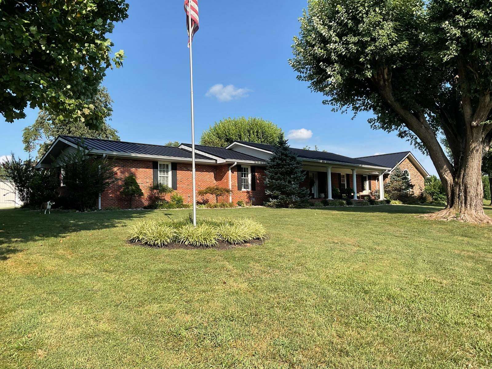 6.29 Acres of Land with Home for Sale in Glasgow, Kentucky