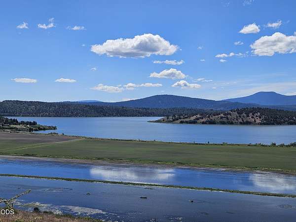 5 Acres of Residential Land for Sale in Klamath Falls, Oregon