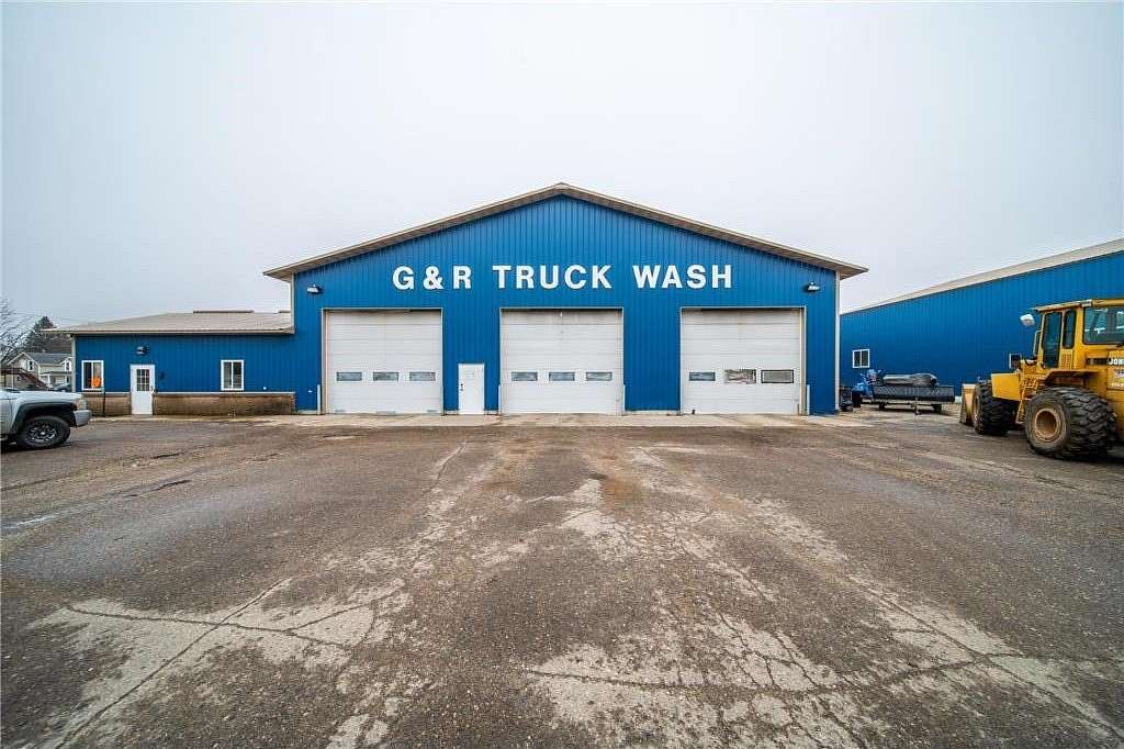 4.34 Acres of Commercial Land for Sale in Austin, Minnesota