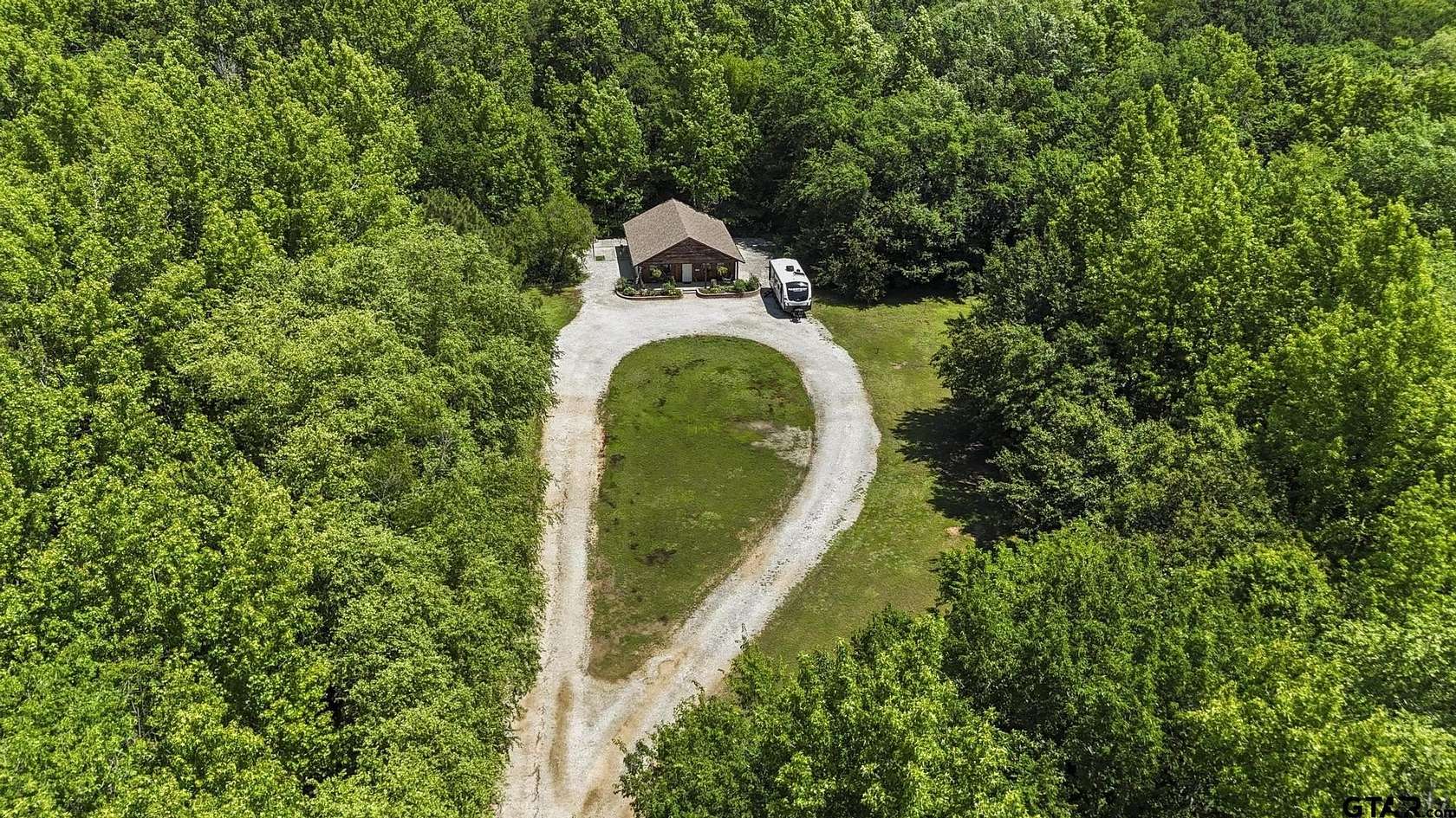 8.63 Acres of Improved Mixed-Use Land for Sale in Tyler, Texas