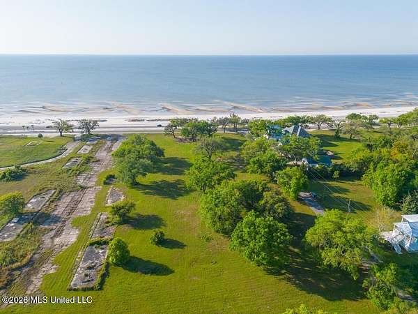 1 Acre of Residential Land for Sale in Long Beach, Mississippi
