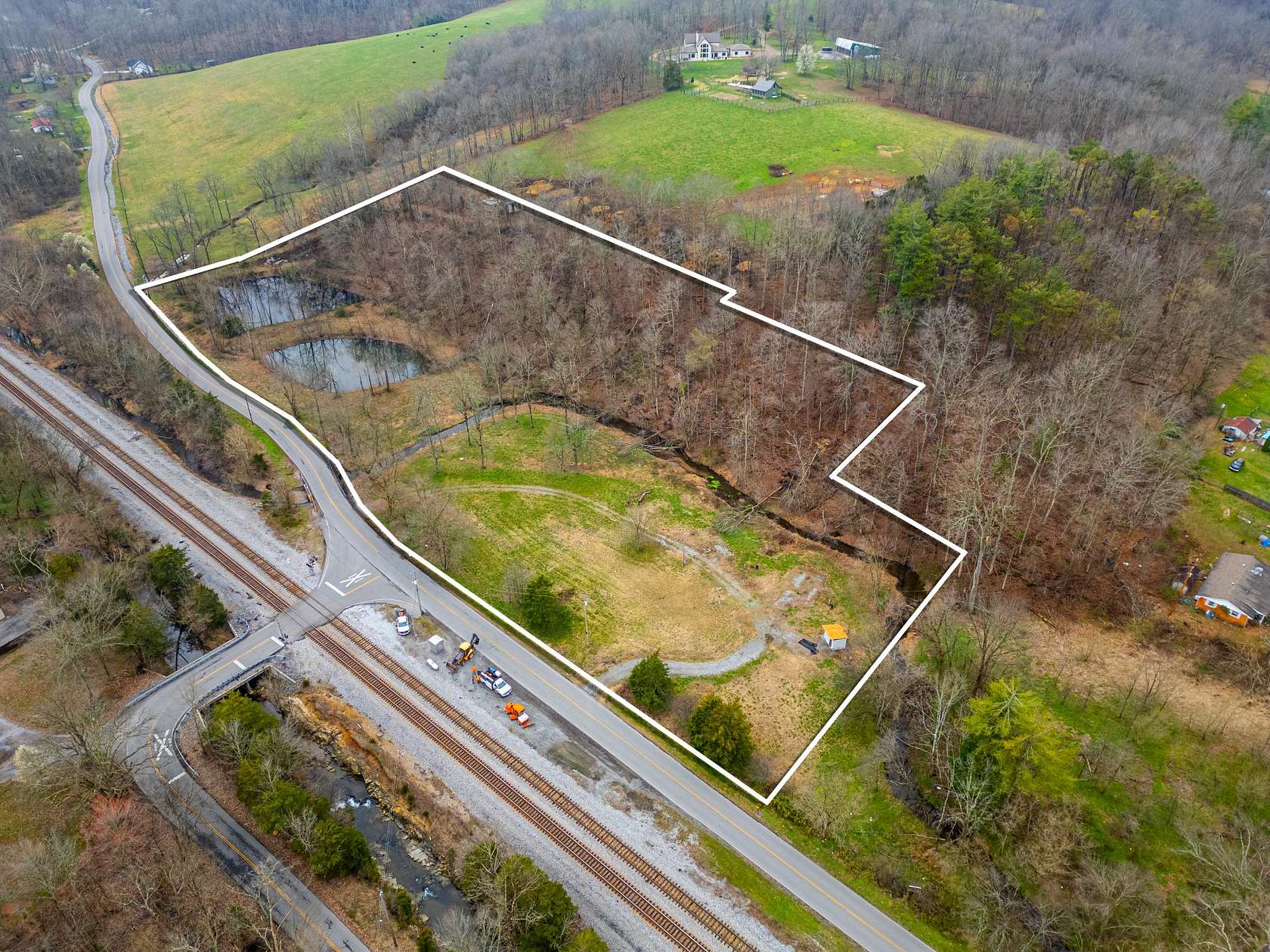 6.9 Acres of Residential Land for Sale in Portland, Tennessee