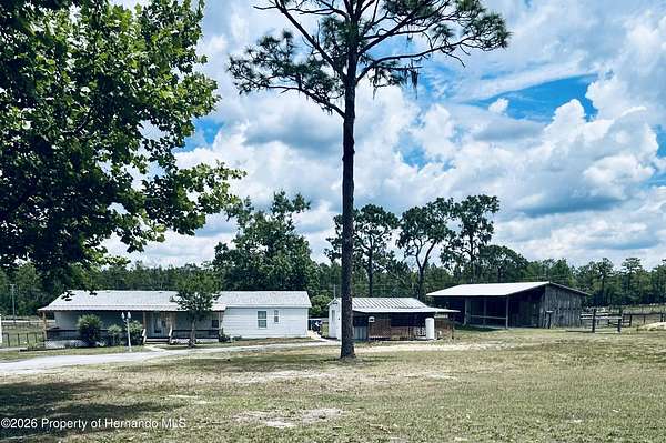 7.5 Acres of Land with Home for Sale in Brooksville, Florida