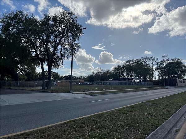 0.55 Acres of Commercial Land for Sale in Orlando, Florida