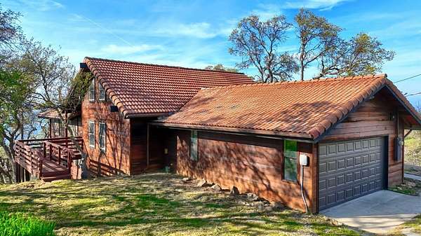 7.73 Acres of Land with Home for Sale in Coarsegold, California