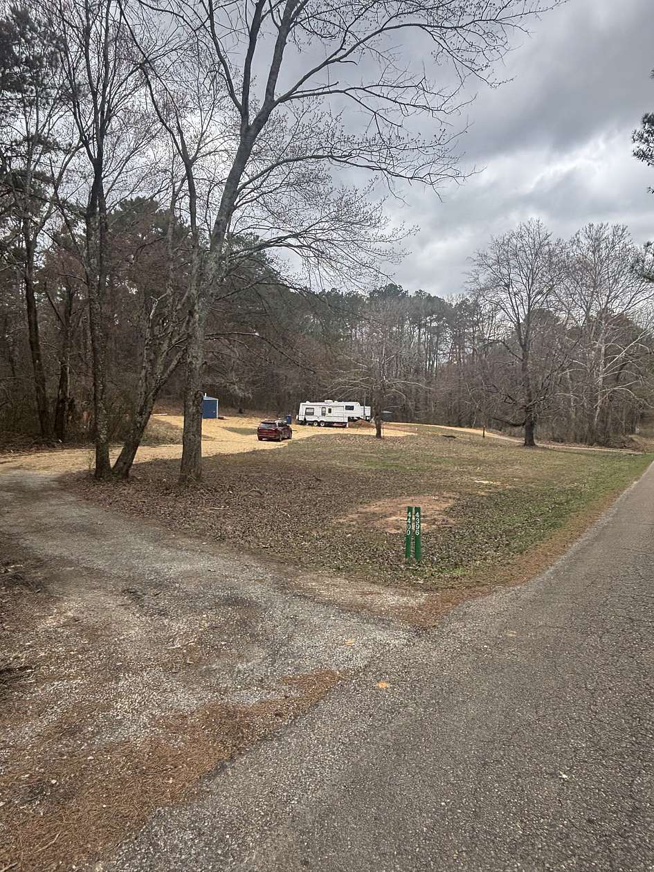 2.2 Acres of Residential Land for Sale in Bruceton, Tennessee