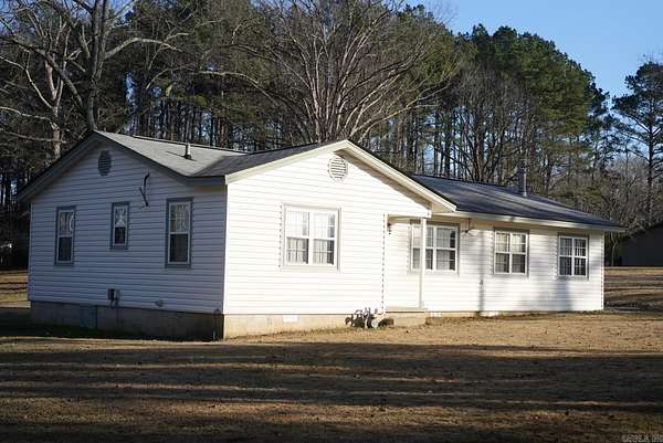3 Acres of Land with Home for Sale in Sheridan, Arkansas