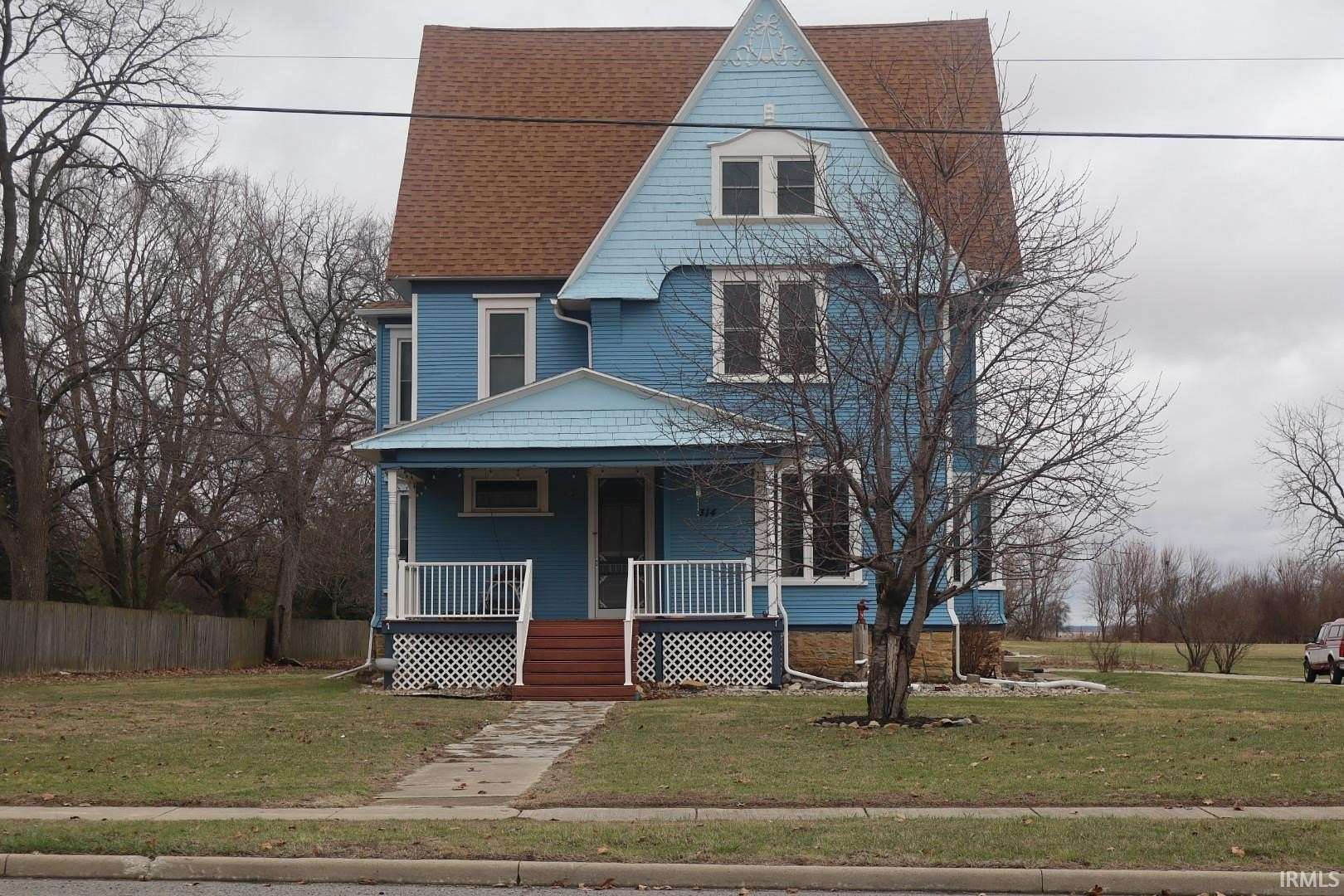 1.89 Acres of Land with Home for Sale in Goodland, Indiana