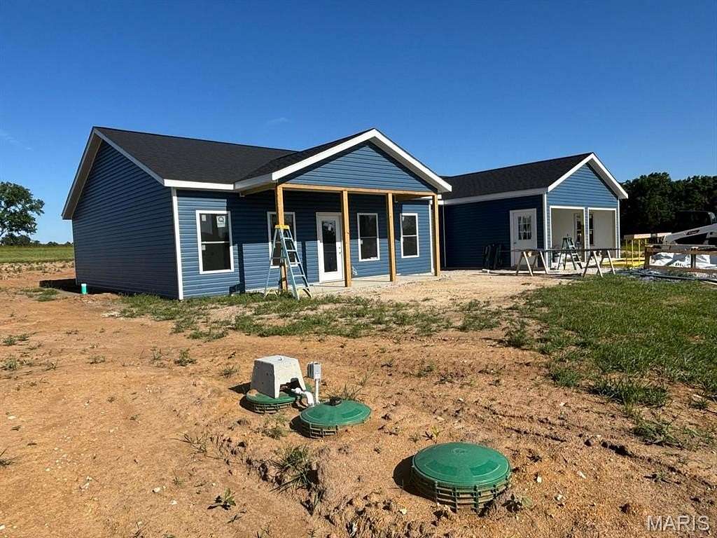 3 Acres of Land with Home for Sale in Monroe City, Missouri
