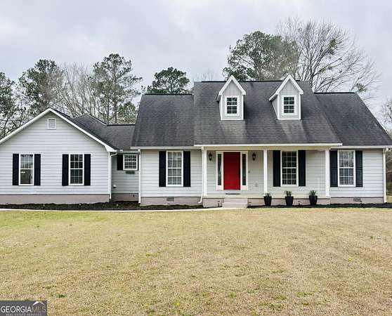 3.35 Acres of Land with Home for Sale in Lizella, Georgia