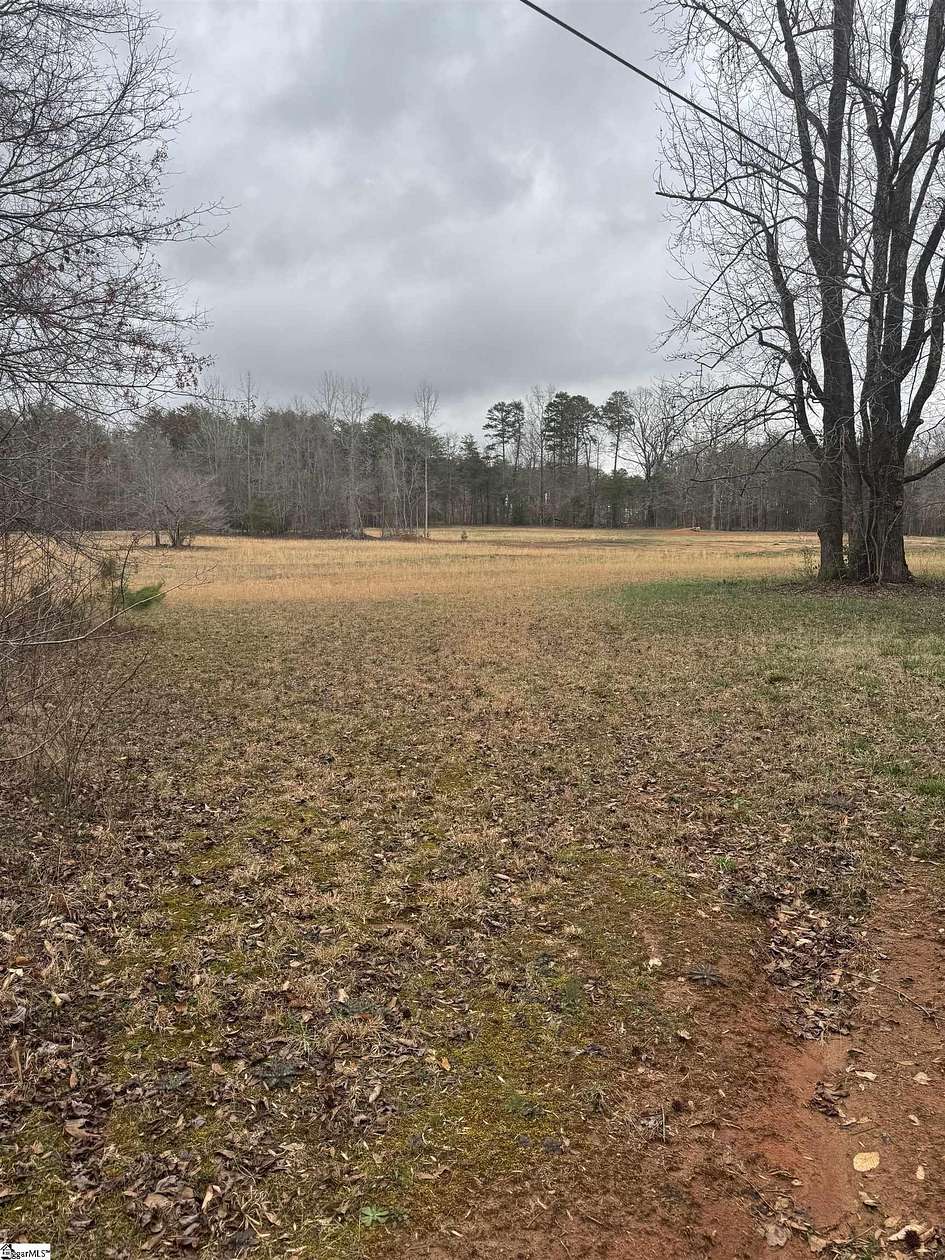 8.5 Acres of Residential Land for Sale in Taylors, South Carolina