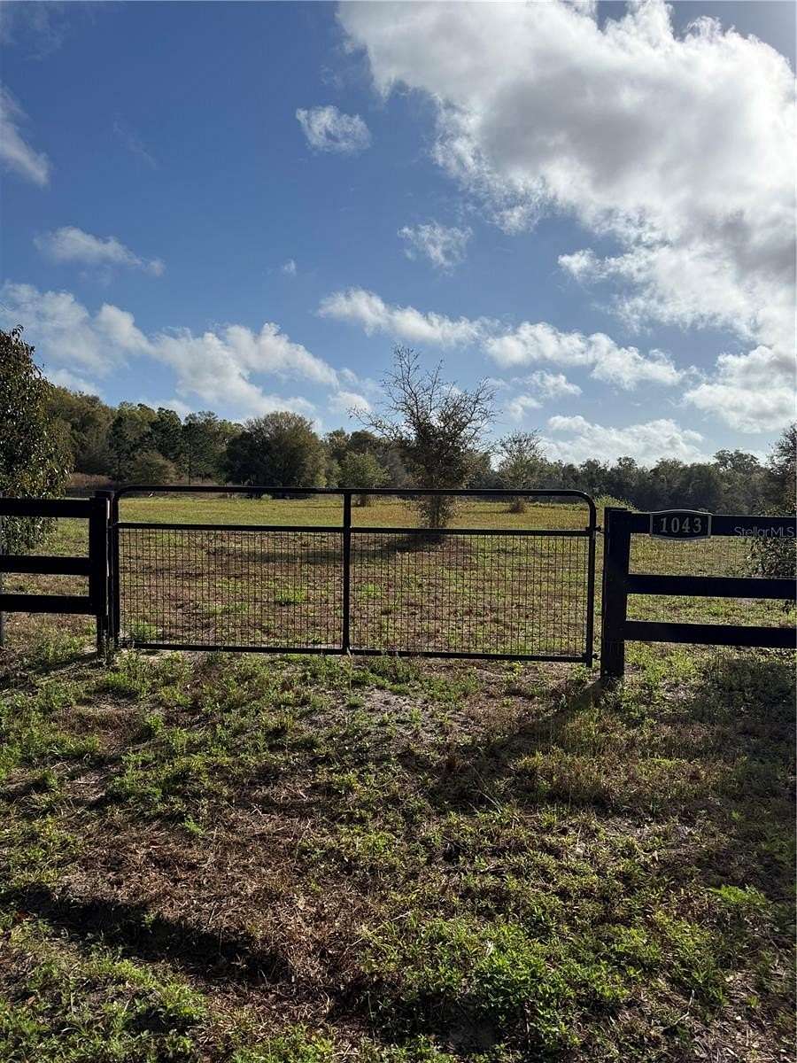 1.19 Acres of Residential Land for Sale in DeLand, Florida
