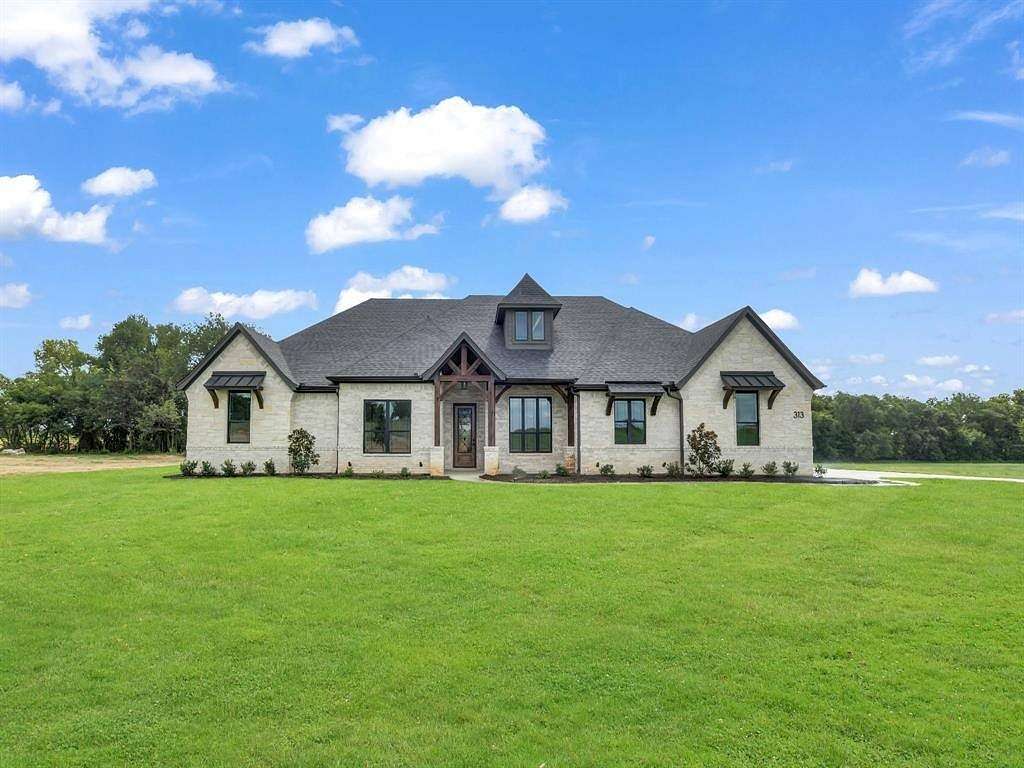 2 Acres of Land with Home for Sale in Weatherford, Texas