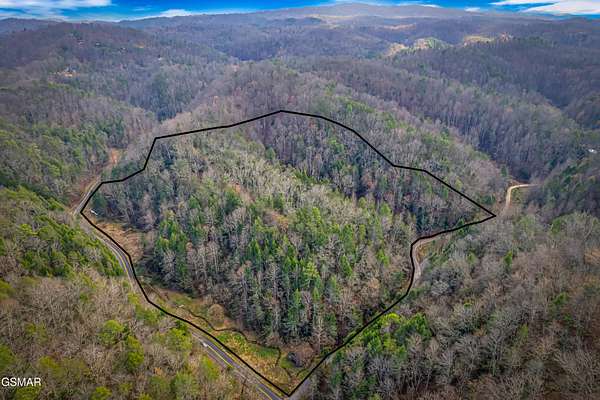 28.9 Acres of Land for Sale in Sevierville, Tennessee