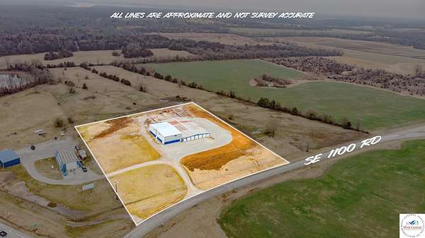 4 Acres of Mixed-Use Land for Sale in Deepwater, Missouri