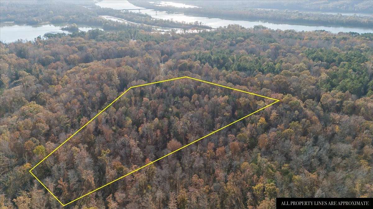 5 Acres of Residential Land for Sale in Waverly, Tennessee