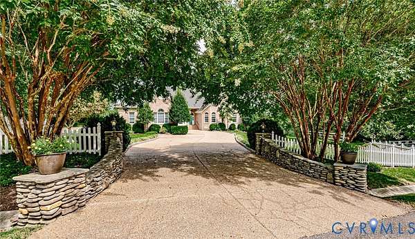 2 Acres of Land with Home for Sale in Chester, Virginia