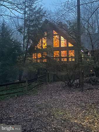 8.68 Acres of Land with Home for Sale in Lebanon, Pennsylvania